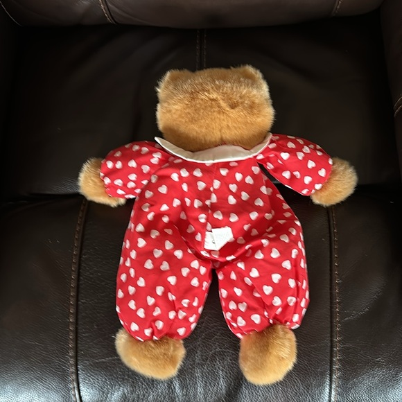Valentine Bear -Embrace  Brand 💘 Cute valentine Jumper. - Picture 4 of 9